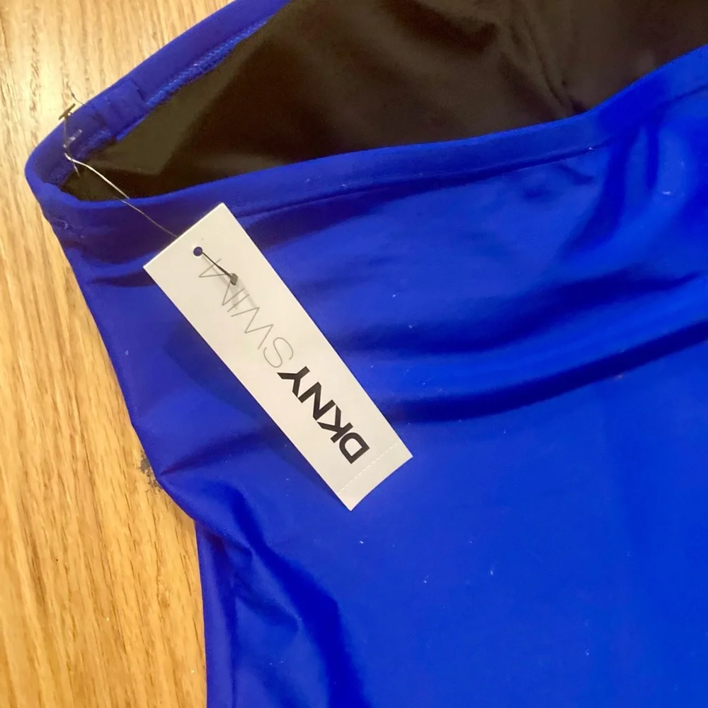 DKNY Bandeau 1pc Swimsuit SZ 10  - Electric Blue NWT MSRP $98 - Picture 3 of 4